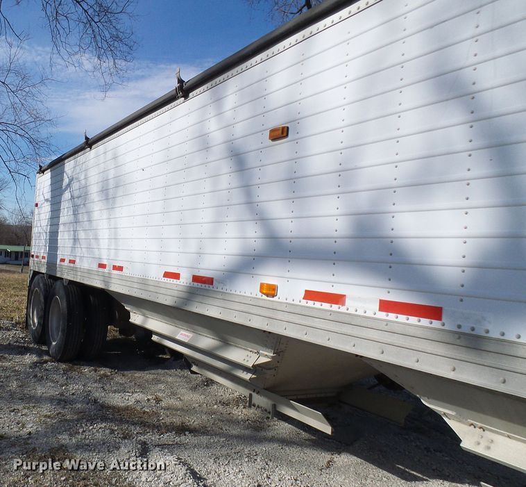 image for item DC2809 1999 Timpte double hopper bottom grain trailer