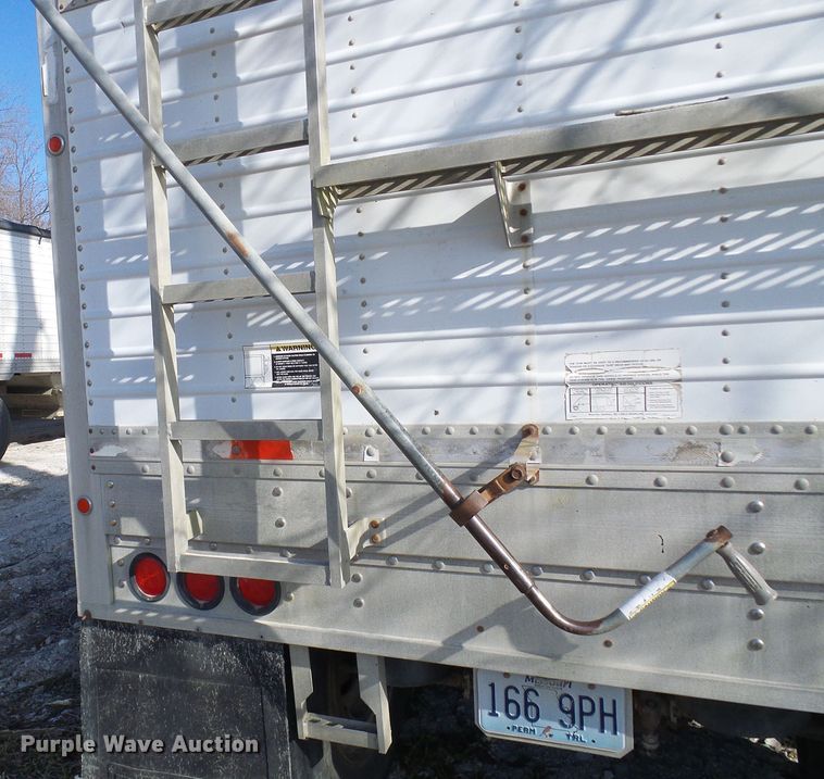 image for item DC2809 1999 Timpte double hopper bottom grain trailer