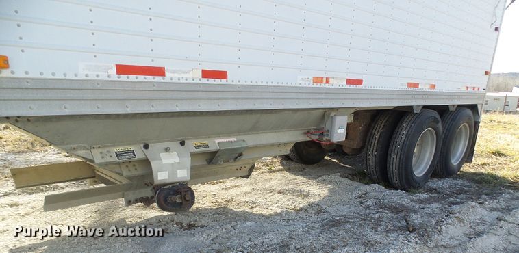 image for item DC2809 1999 Timpte double hopper bottom grain trailer