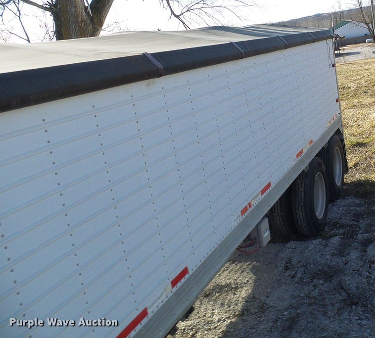 image for item DC2809 1999 Timpte double hopper bottom grain trailer