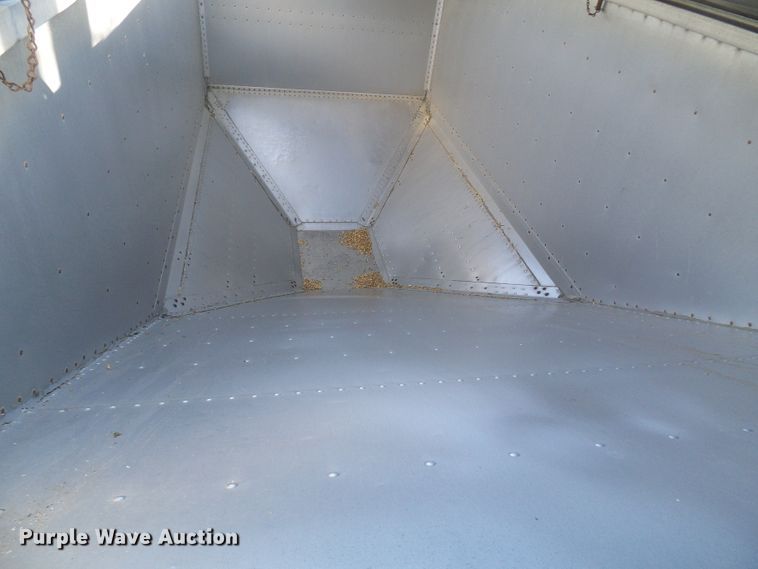 image for item DC2809 1999 Timpte double hopper bottom grain trailer