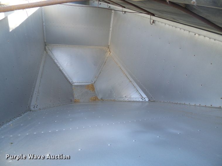 image for item DC2809 1999 Timpte double hopper bottom grain trailer