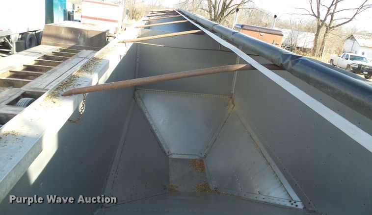 image for item DC2809 1999 Timpte double hopper bottom grain trailer