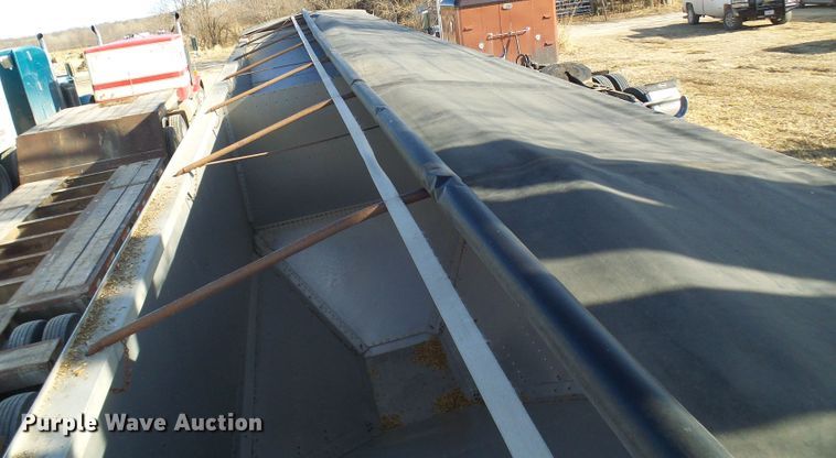 image for item DC2809 1999 Timpte double hopper bottom grain trailer