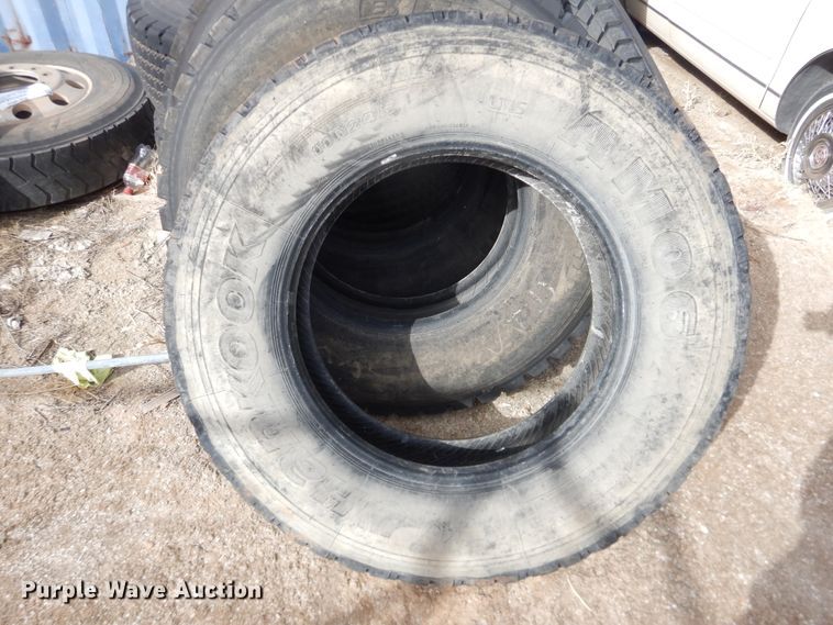 image for item DG8410 (9) tires