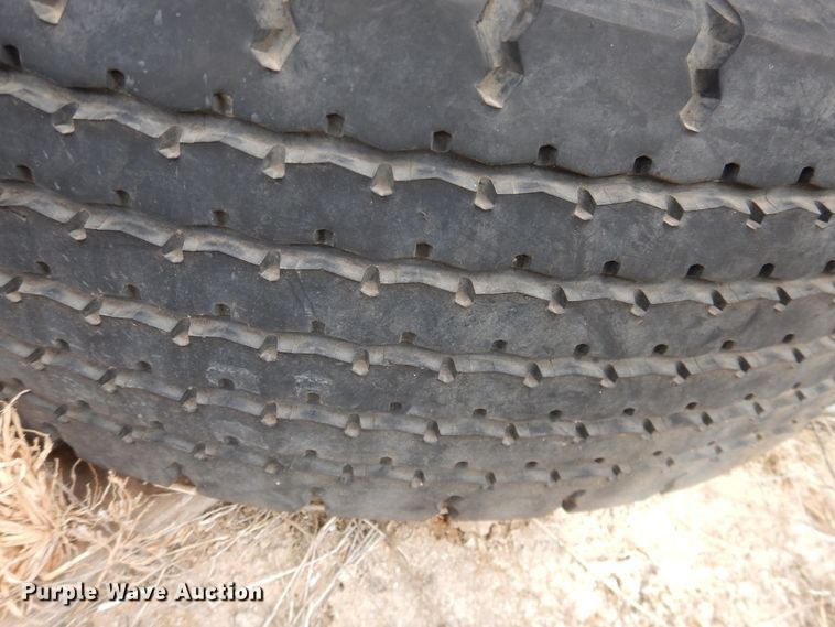 image for item DG8410 (9) tires