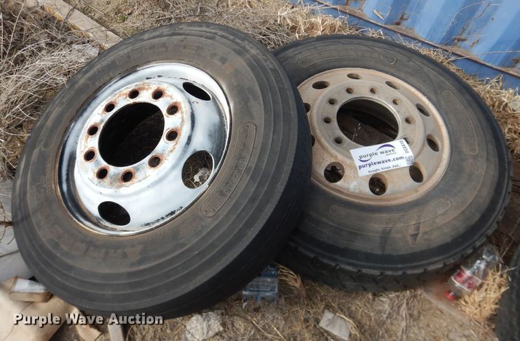 image for item DG8410 (9) tires