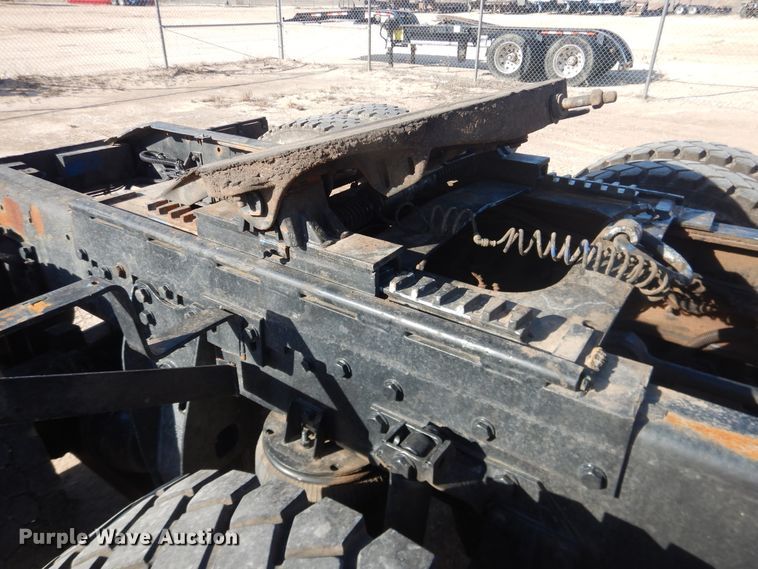 image for item DG8411 2007 Peterbilt 379  semi truck