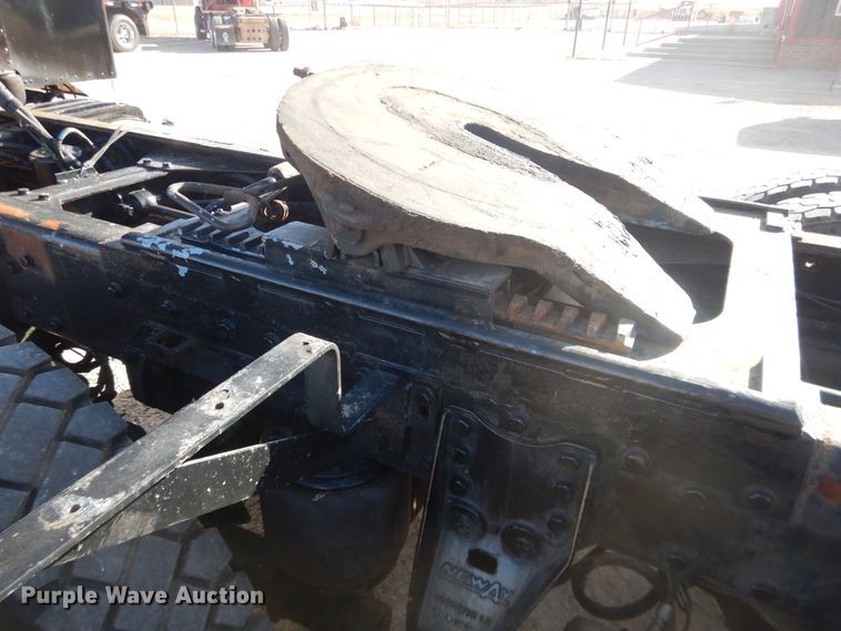 image for item DG8411 2007 Peterbilt 379  semi truck