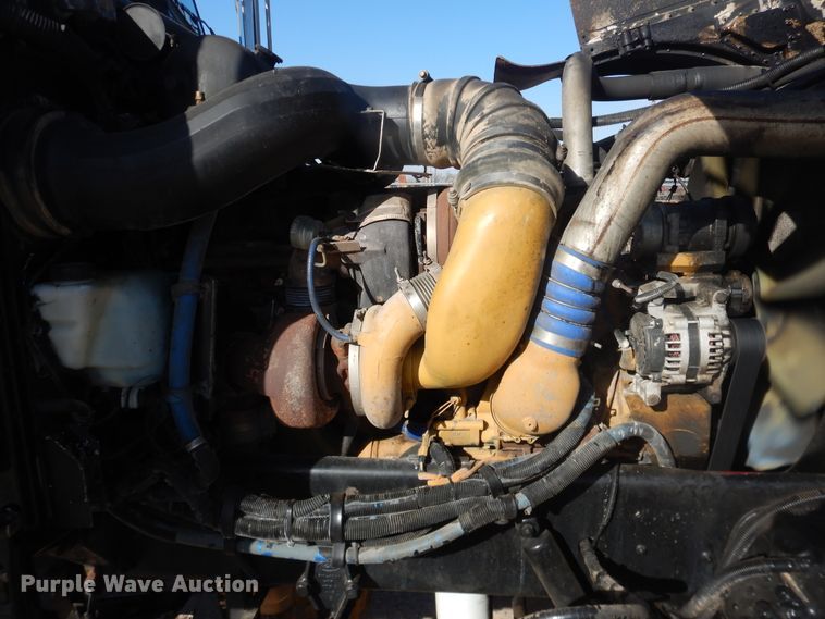 image for item DG8411 2007 Peterbilt 379  semi truck