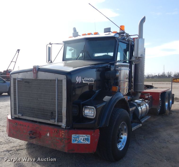 image for item DG8414 2006 Kenworth T800  winch truck