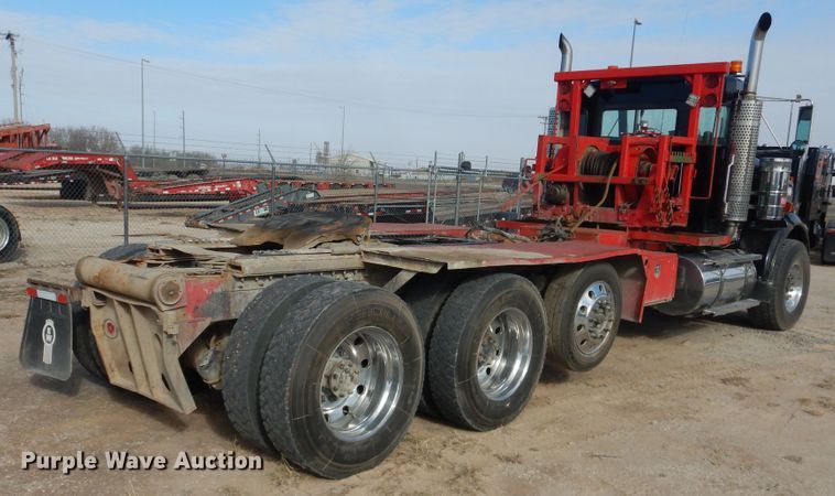 image for item DG8414 2006 Kenworth T800  winch truck