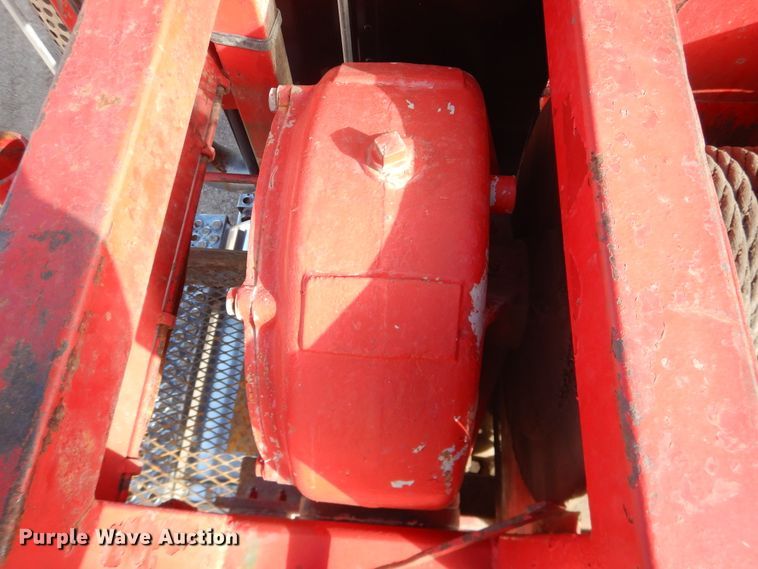 image for item DG8414 2006 Kenworth T800  winch truck