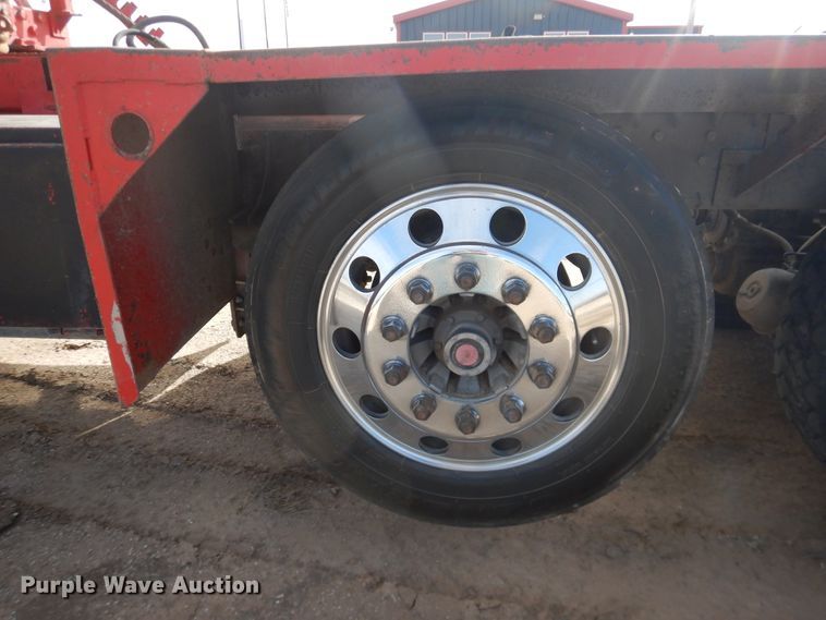 image for item DG8414 2006 Kenworth T800  winch truck