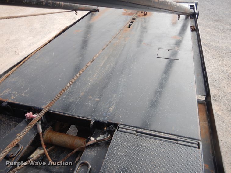 image for item DG8415 2007 Peterbilt 357  winch truck