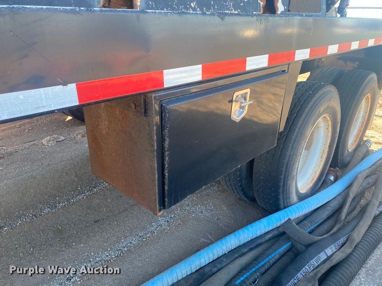 image for item DG8417 2012 Fortitude tank trailer