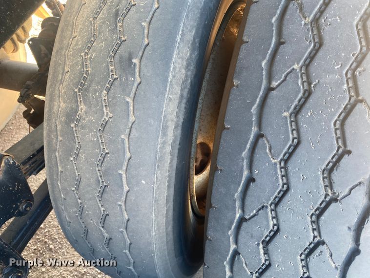 image for item DG8417 2012 Fortitude tank trailer