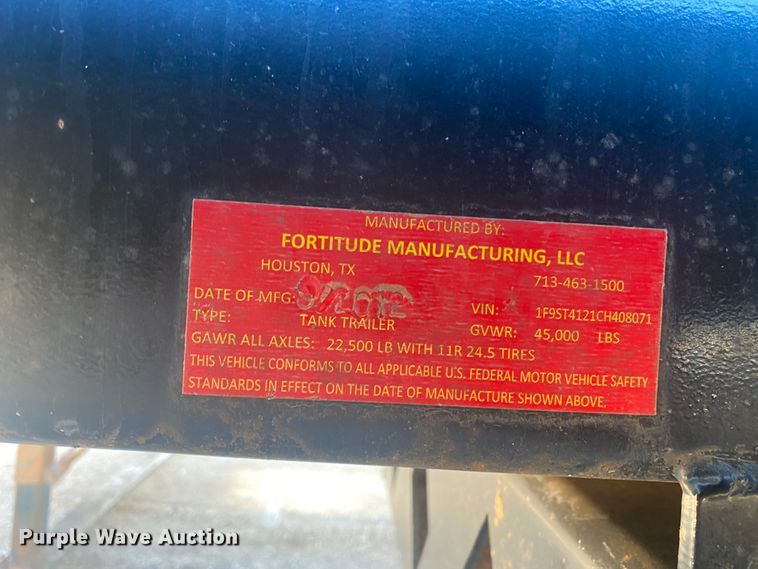 image for item DG8417 2012 Fortitude tank trailer