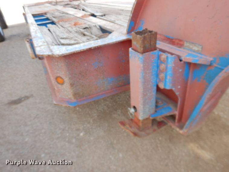 image for item DG8419 2012 Scona LB60-SDLRRSN-4A  oilfield trailer