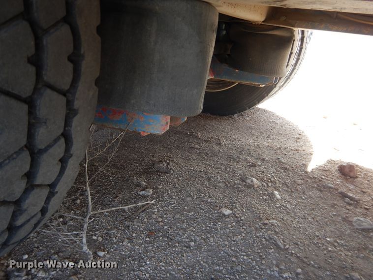 image for item DG8419 2012 Scona LB60-SDLRRSN-4A  oilfield trailer