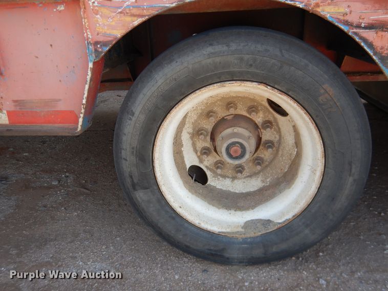 image for item DG8419 2012 Scona LB60-SDLRRSN-4A  oilfield trailer