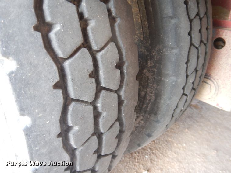 image for item DG8419 2012 Scona LB60-SDLRRSN-4A  oilfield trailer