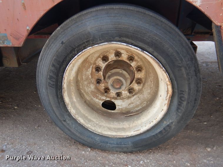 image for item DG8419 2012 Scona LB60-SDLRRSN-4A  oilfield trailer