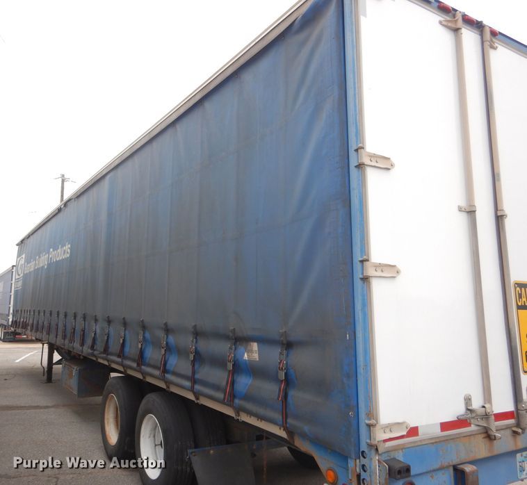 image for item DJ0503 2004 Utility TS2CHA side curtain trailer