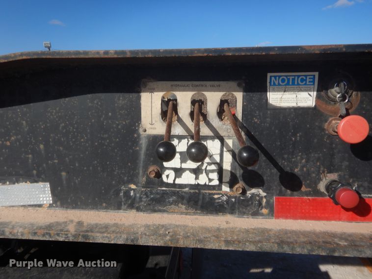 image for item DJ2170 2005 Eager Beaver 50GS  lowboy equipment trailer