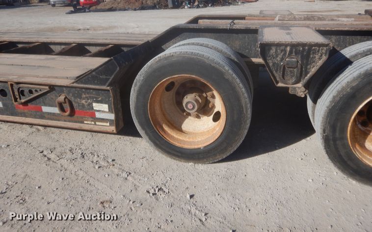 image for item DJ2170 2005 Eager Beaver 50GS  lowboy equipment trailer