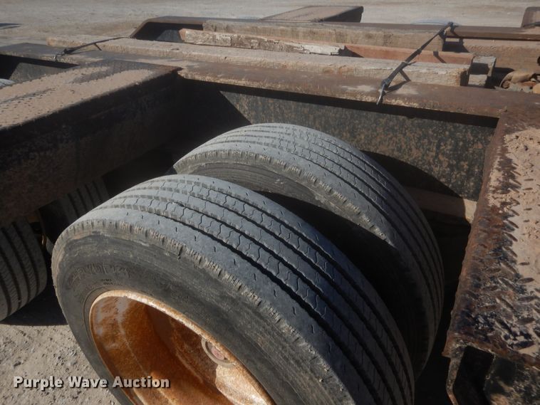 image for item DJ2170 2005 Eager Beaver 50GS  lowboy equipment trailer