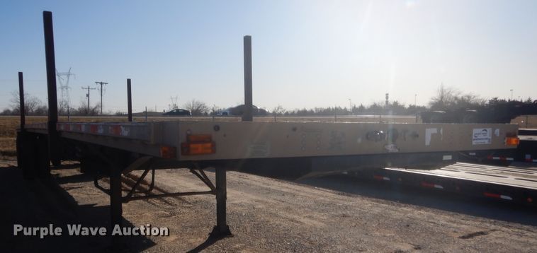 image for item DJ2171 2004 Transcraft Eagle II flatbed trailer
