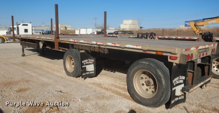 image for item DJ2171 2004 Transcraft Eagle II flatbed trailer