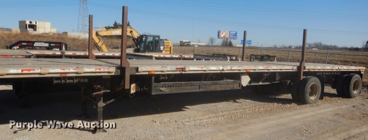 image for item DJ2171 2004 Transcraft Eagle II flatbed trailer