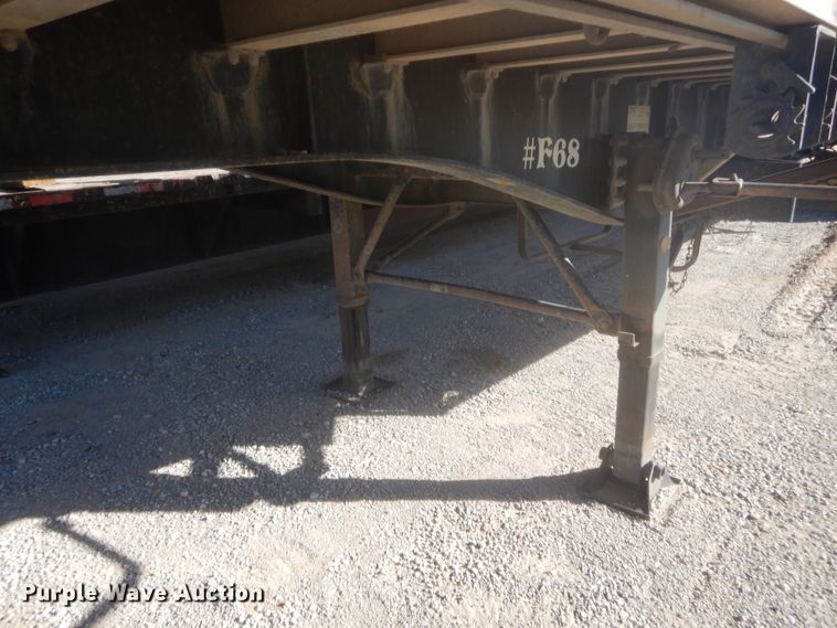 image for item DJ2171 2004 Transcraft Eagle II flatbed trailer