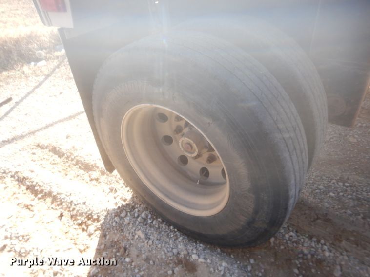 image for item DJ2171 2004 Transcraft Eagle II flatbed trailer