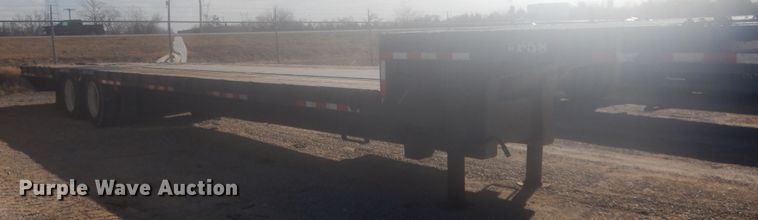 image for item DJ2173 2004 Ledwell LW48  drop deck equipment trailer