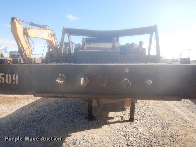 image for item DJ2173 2004 Ledwell LW48  drop deck equipment trailer