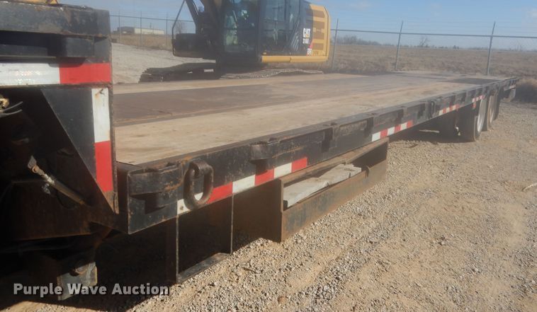 image for item DJ2173 2004 Ledwell LW48  drop deck equipment trailer
