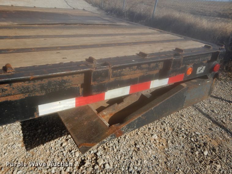 image for item DJ2173 2004 Ledwell LW48  drop deck equipment trailer