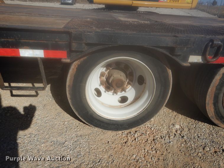 image for item DJ2173 2004 Ledwell LW48  drop deck equipment trailer