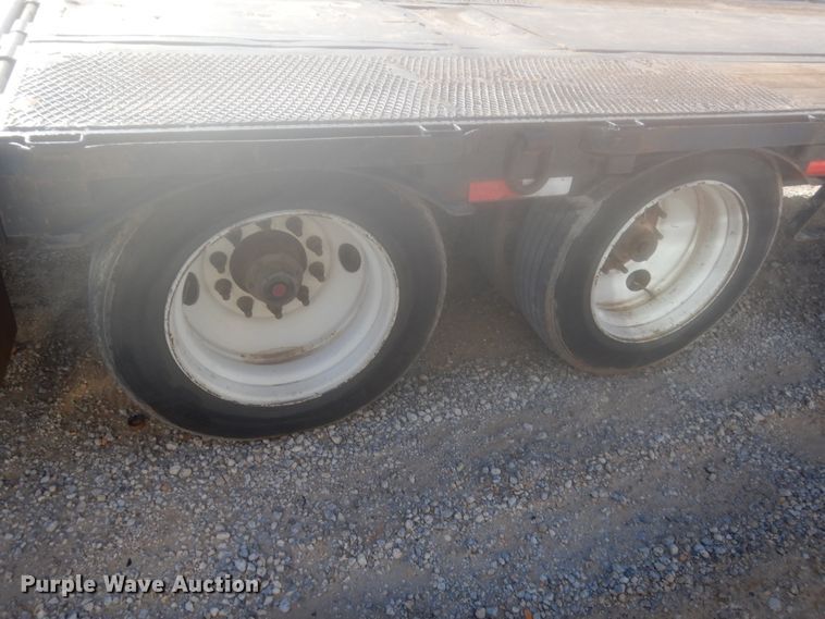 image for item DJ2173 2004 Ledwell LW48  drop deck equipment trailer