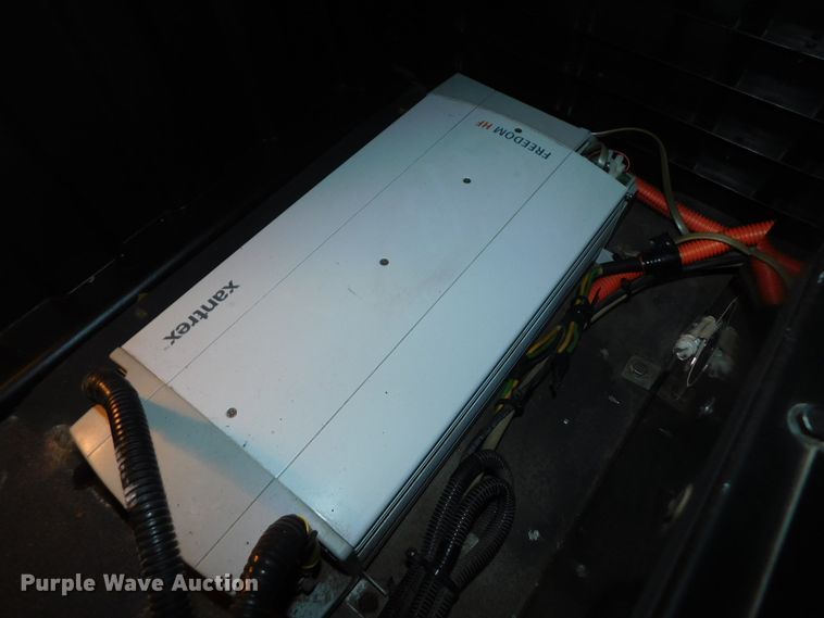 image for item DJ5928 2012 Freightliner Cascadia 125  semi truck