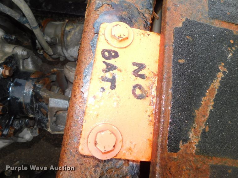 image for item DJ5928 2012 Freightliner Cascadia 125  semi truck