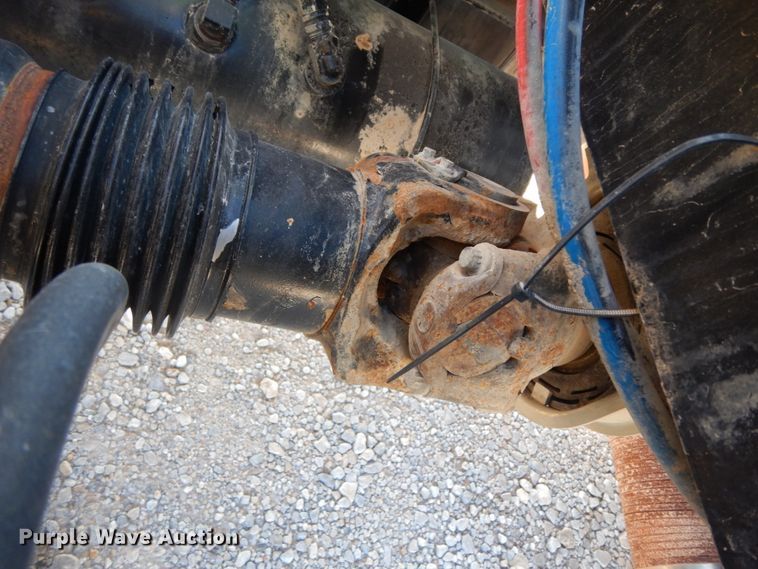 image for item DJ8103 2009 Peterbilt 384  semi truck