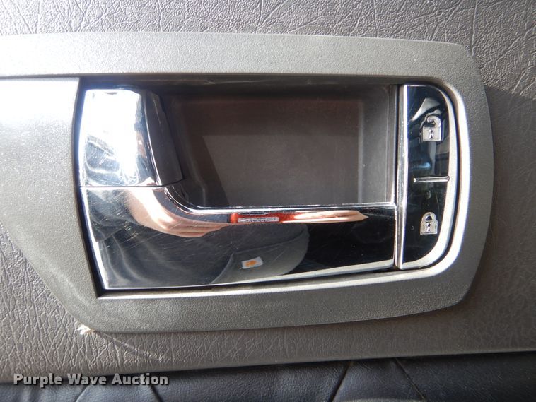 image for item DJ8587 2016 Kenworth W900  semi truck