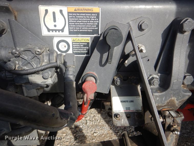 image for item DJ8587 2016 Kenworth W900  semi truck