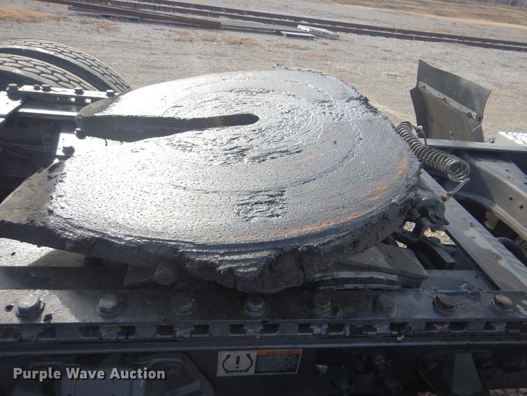 image for item DJ8587 2016 Kenworth W900  semi truck