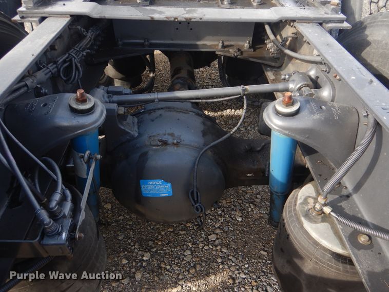 image for item DJ8587 2016 Kenworth W900  semi truck