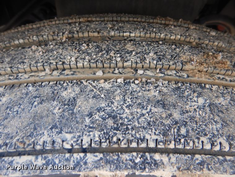 image for item DJ8587 2016 Kenworth W900  semi truck